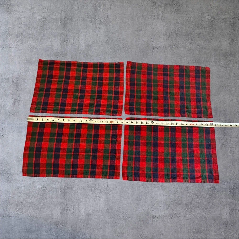 Crate & Barrel‎ Placemats Set of 4 Red Green Blue Plaid Cotton Woven